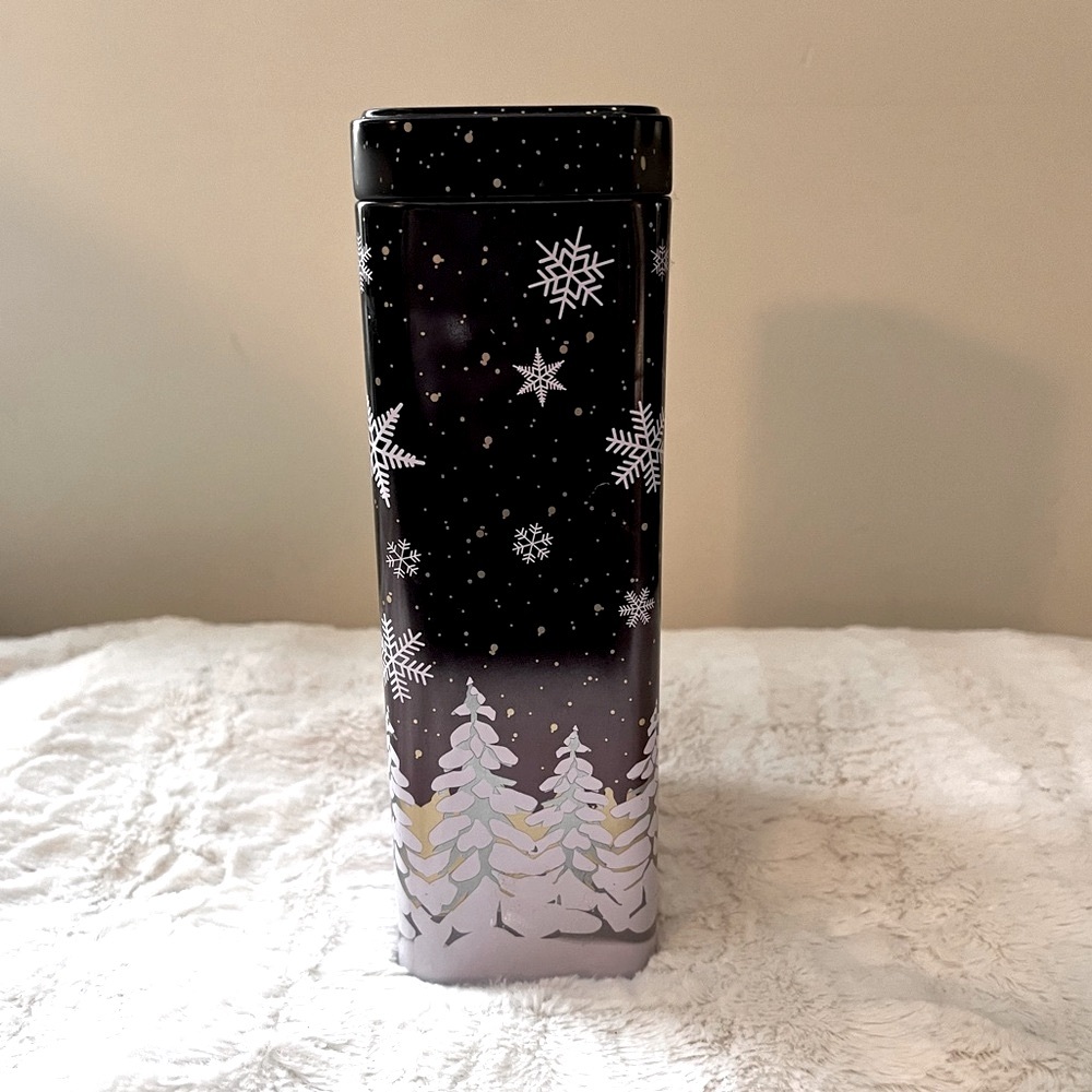 Ghirardelli Dark Chocolate Winter Holiday Collectible Tin Container Gift Box - Picture 3 of 14
